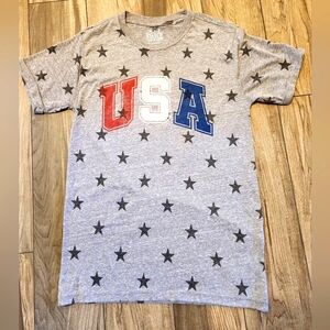 ‼️3 for $12‼️USA Tshirt